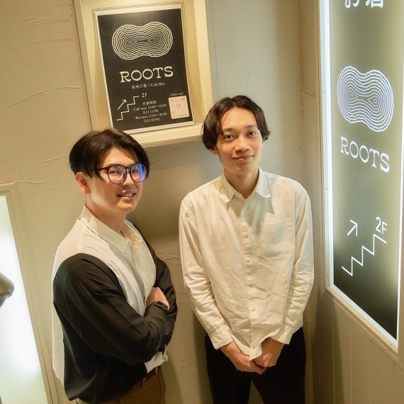 地方の食材と生産者をつなぐダイニングカフェバー ROOTS【CROWD ROASTER 導入事例】
