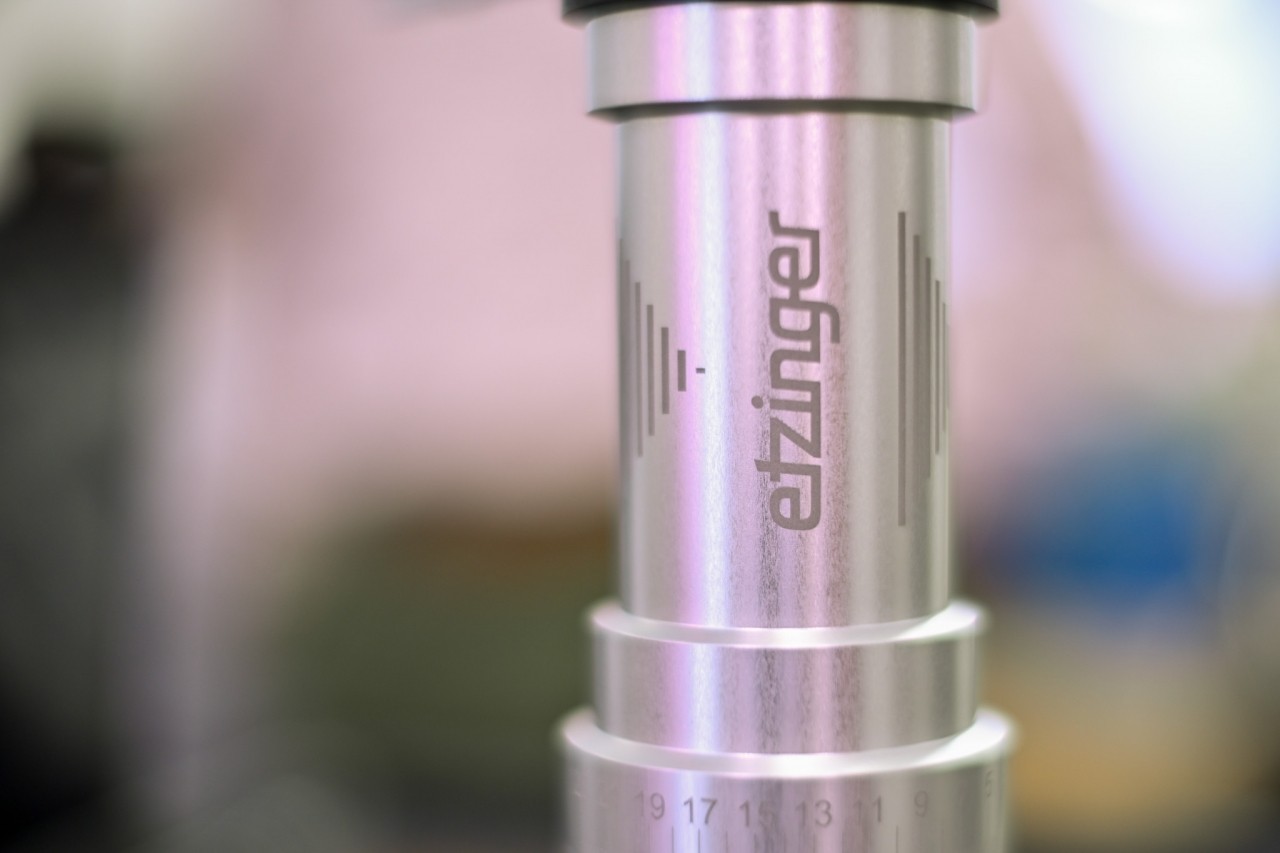 Usukura 's honest review (1) Premium hand grinder "Etzinger" edition